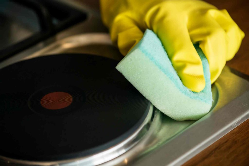 Tips for Maintaining a Clean Electric Stove Top